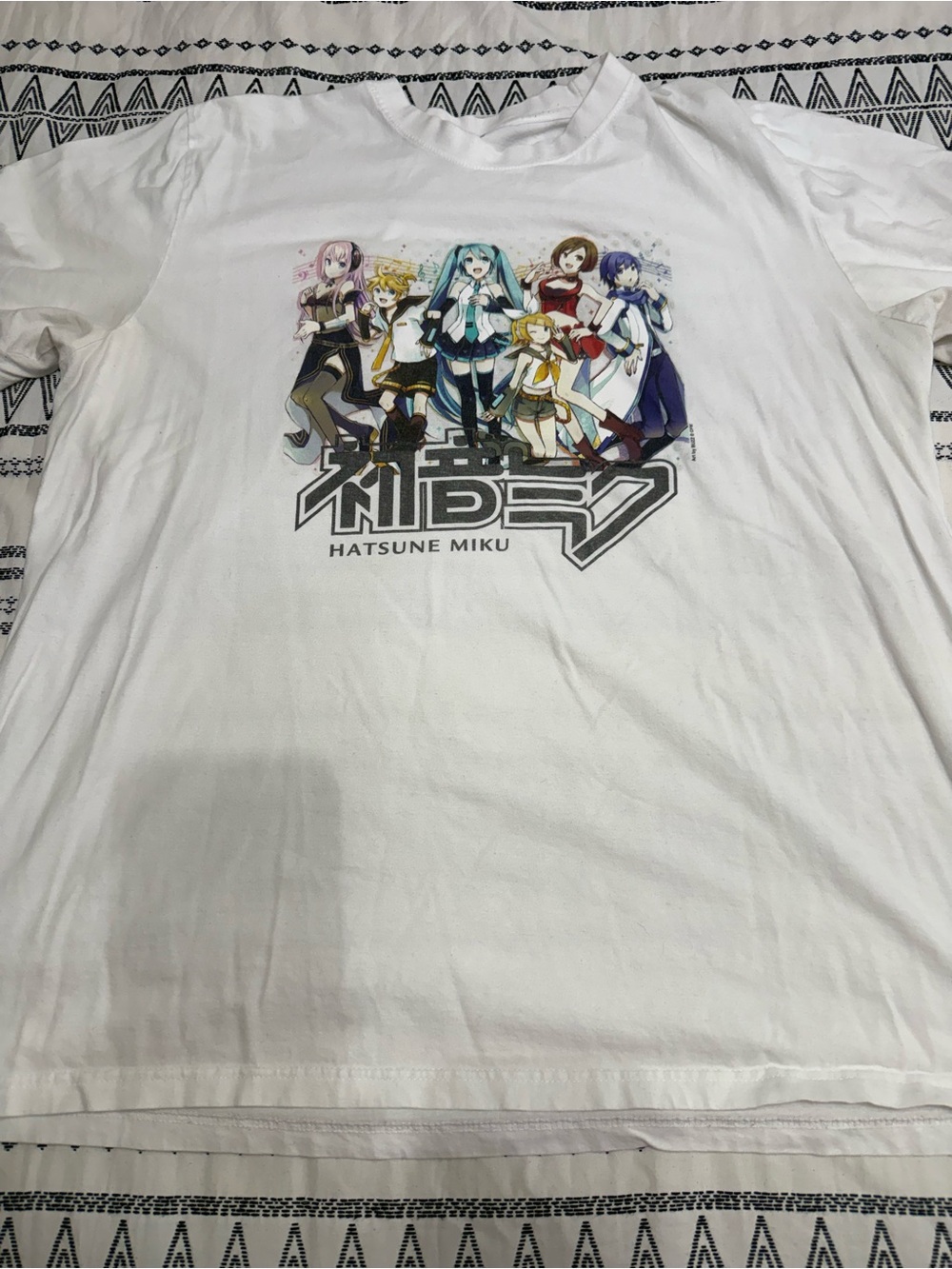 Hot Topic Hatsune Miku T-Shirt